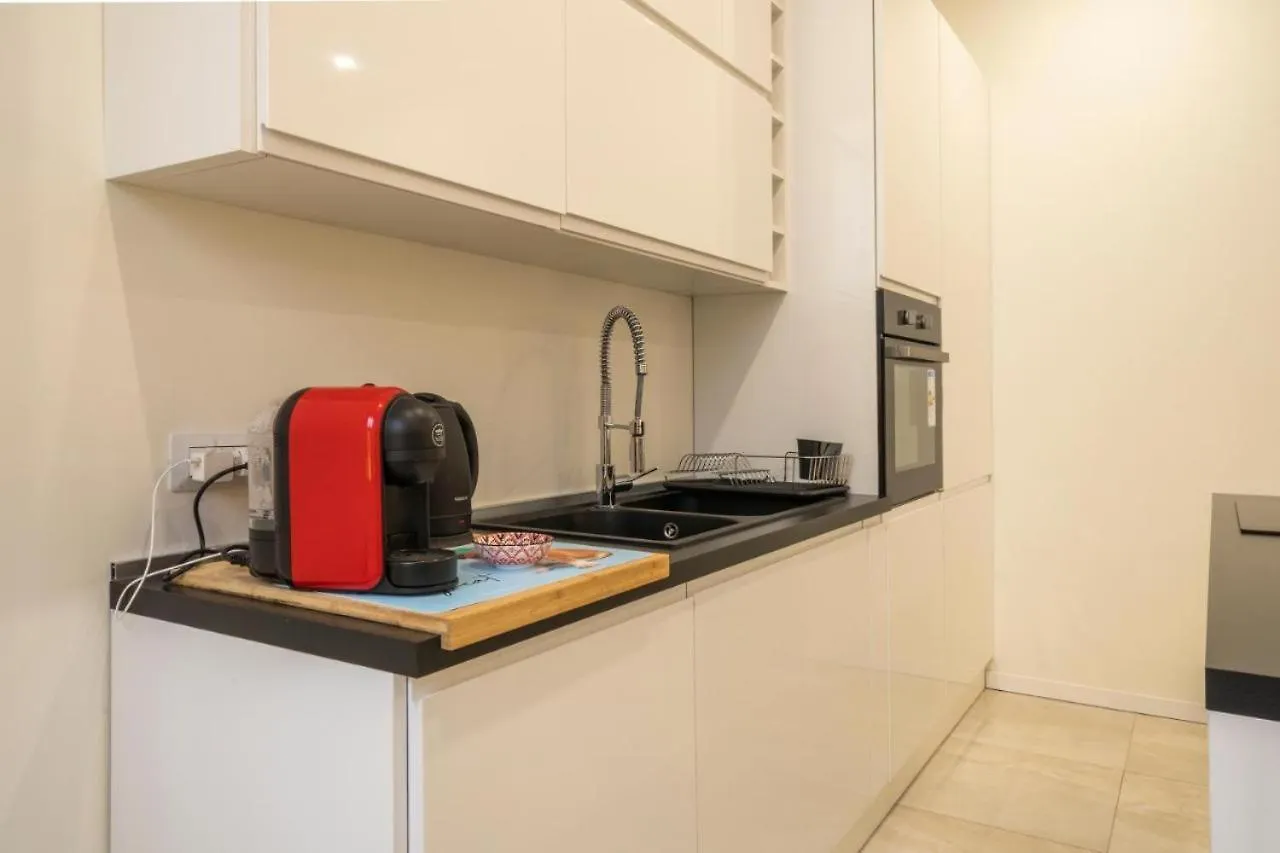 G&A Glow Apartment In Porta Venezia Milan