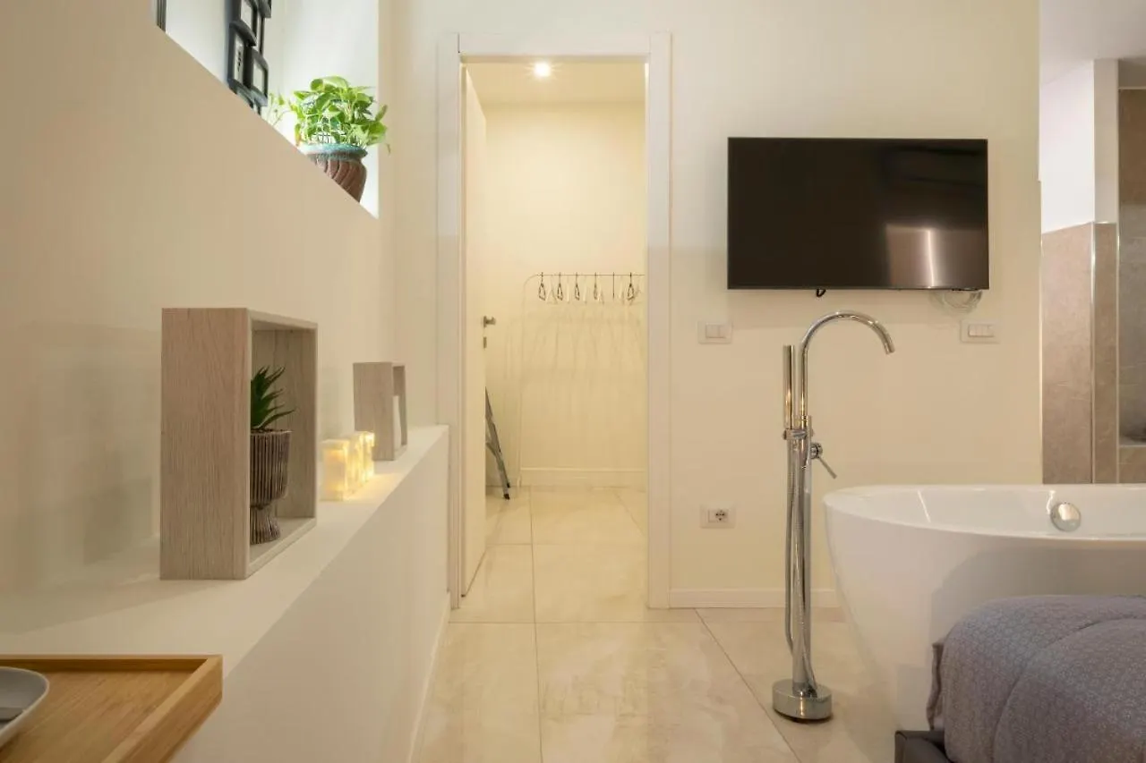G&A Glow Apartment In Porta Venezia Milan